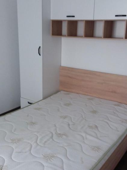 Inchiriez apartament 2 camere, Piata Voievozilor - 1