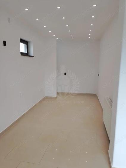 CASA CENTRAL PLOIESTI - 12