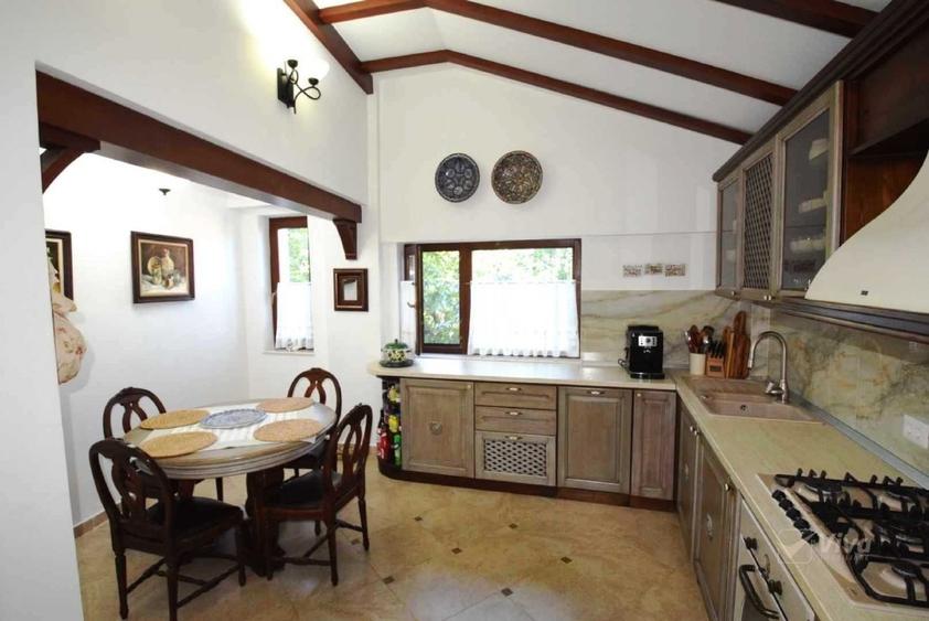 Pădurea Bucium-zona Motel, proprietate de lux la vânzare - 33