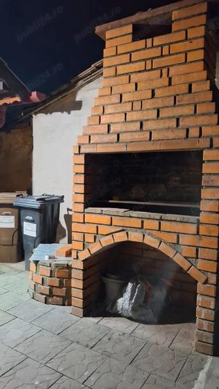 Casa renovata complet, cu curte amenajata ?i casa secundara- zona Mihai Eminescu Gutenberg Oradea - 7