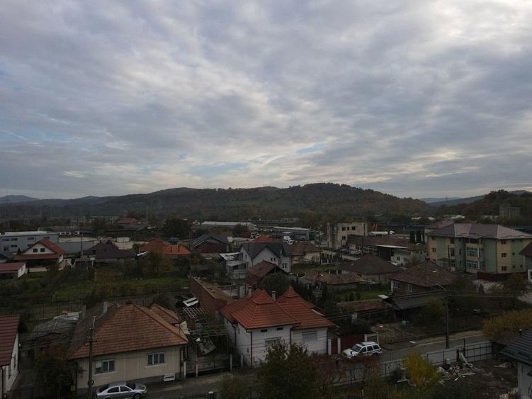 Vand casa in jibou, str Trandafirilor, suprafata totala de 907mp - 1