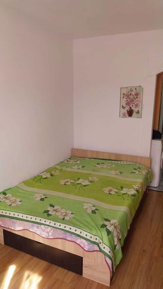 Vand/inchiriez garsoniera Ramnicu Valcea, zona Mihai Viteazul - 2