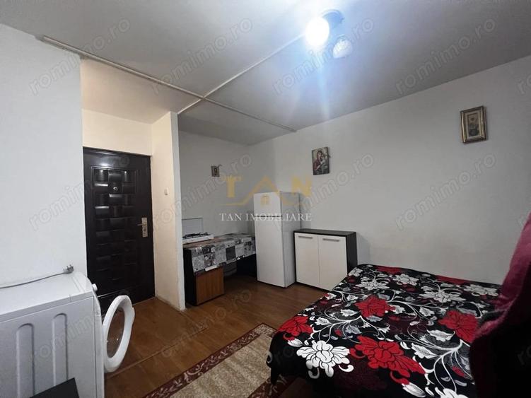 Garsoniera UMT De Vanzare - 1