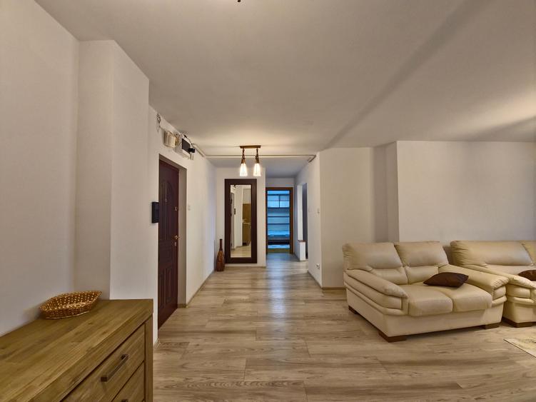 Faleza Nord 3 camere vedere la mare loc de parcare termen lung - 5