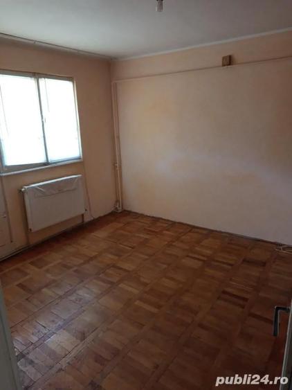vand apartament trei camere sau schimb cu apartament cu o camera etajul 1 sau parter - 5