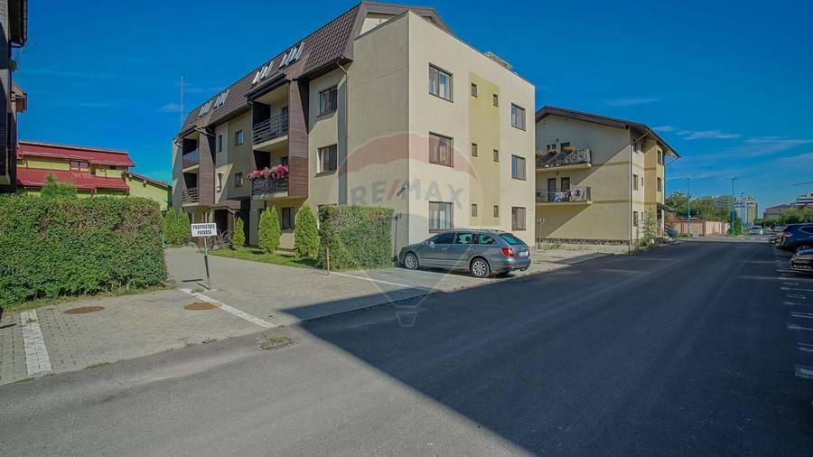 Apartament spatios, terasa proprie, Tractorul, Brasov - 33