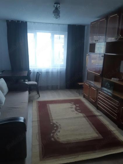 Zona Semiluna, 3 camere decomandat etaj2, mobilat si urilat, prima inchiriere - 4