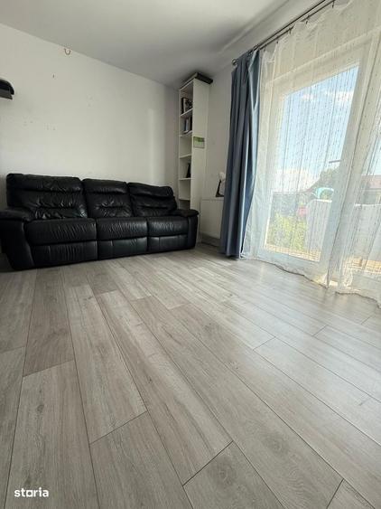 Vand apartament 2 camere si loc de parcare - 5