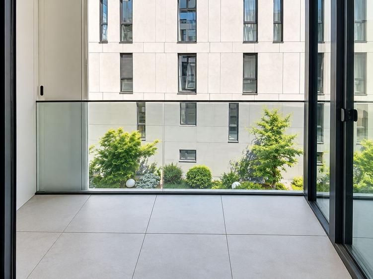 Apartament cu 2 camere decomandat în Herăstrău