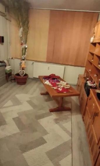 Mihai Bravu - 2cam, cf1,dec,1/4, izolat, intab - 65900 euro Mihai Bravu - 2cam, cf1,dec,1/4, izolat, intab - 65900 euro