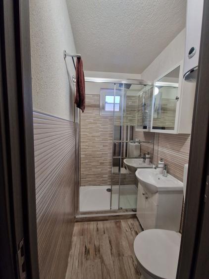 Inchiriez apartament - 5