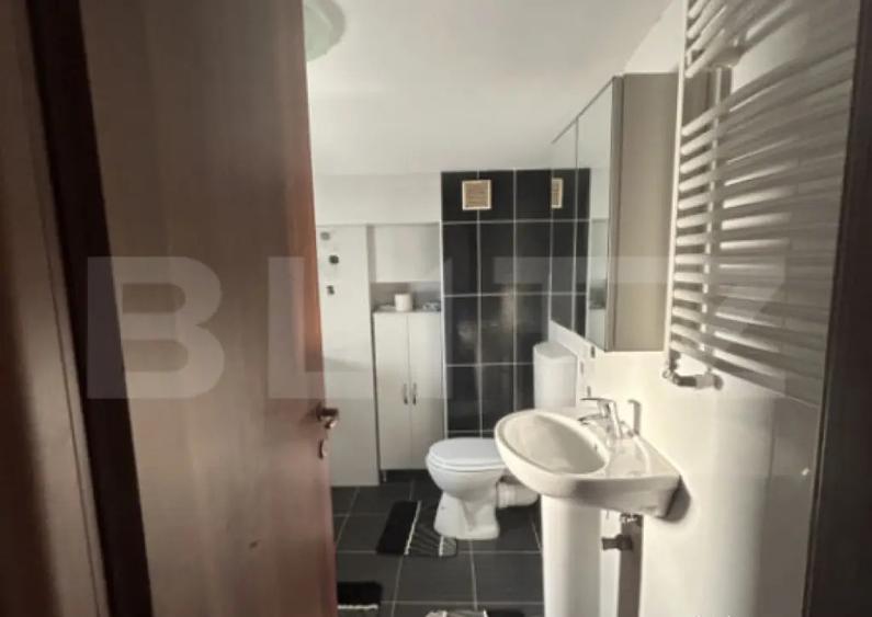 Apartament de vanzare, semidecomandat, cu 2 camere, 50 mp | - 1