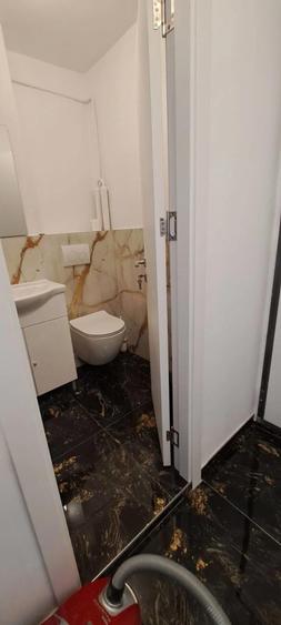 Proprietar inchiriez apartament cu o camera - 2