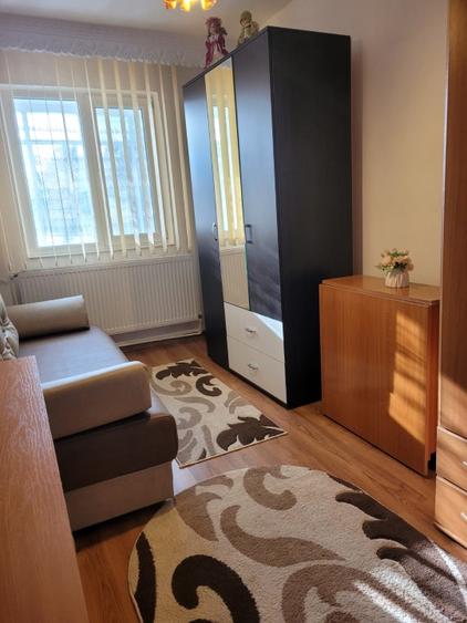 Apartament cu 2 camere de închiriat  - 6