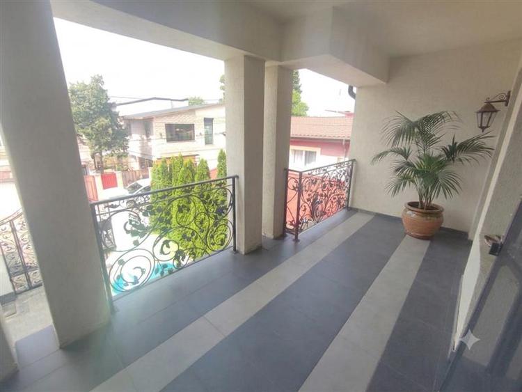 Vanzare vila Aviatiei 6 camere - 3