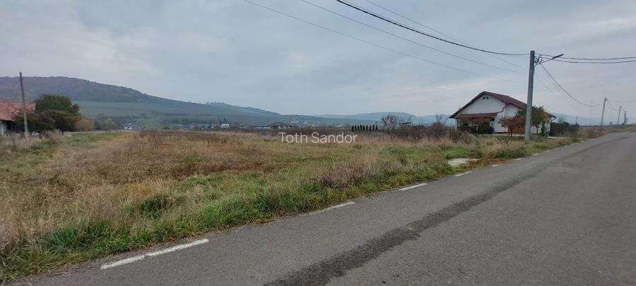 Imobilstar vinde teren pentru case in Ernei