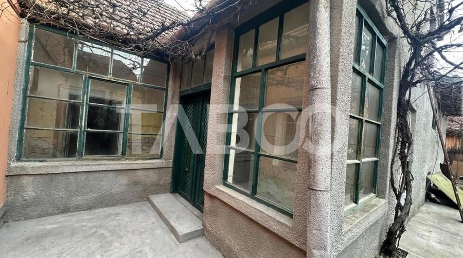 Casa individuala 3 camere garaj si teren liber 207 mp Trei Stejari - 2