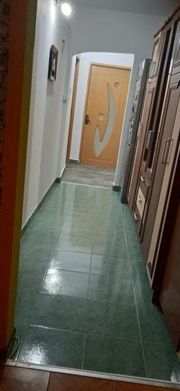 PROPRIETAR vând apartament cu 2 camere, Calea Aradului, Liniștei - 5