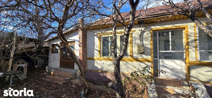 Casa Beciu de vanzare, la 2 km de Odobesti si 12 de Focsani - 9