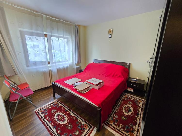 Apartament 3 camere Tatarasi Oancea , 80 mp , garaj - 6