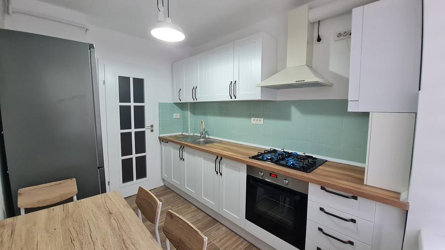 Apartament cu 2 camere, Tractoru - 8