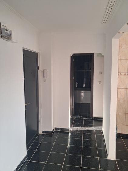 Vanzare Apartament 2 Camere Decomandat Crangasi - 4