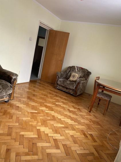 Apartament 4 camere Eroilor Pitesti - 1