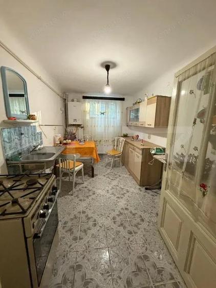 Proprietate 140 mp, 800 mp teren, zona Centru - 12