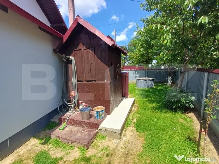 Casă cu 2 camere cu Teren 3500 Mp în Central
