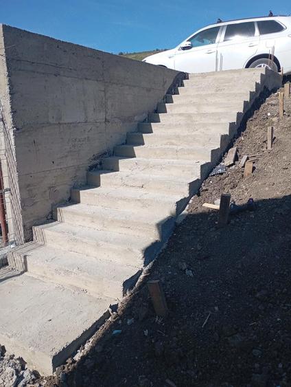 Vand Casa in Campene?ti Cluj ,langa lacul Nr 3 - 4