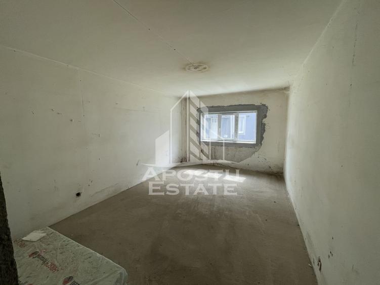 Cladire cu 28 camere, P+1E,  Calea Sagului/CET. - 5