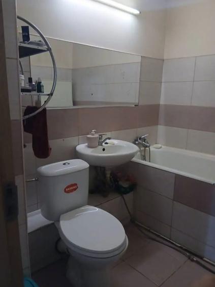 Vand apartament cu 2 camere decomandat Strada Oituz 3 - 2