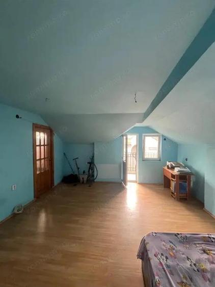 Casa complet mobilata ?i utilata, 468 mp teren, Bariera Valcii - zona Toamnei - 17