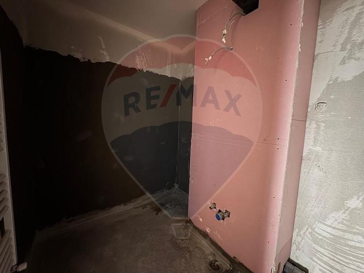 Apartament cu 3 camere, loc de parcare, Frunzișului | Comision 0% - 10