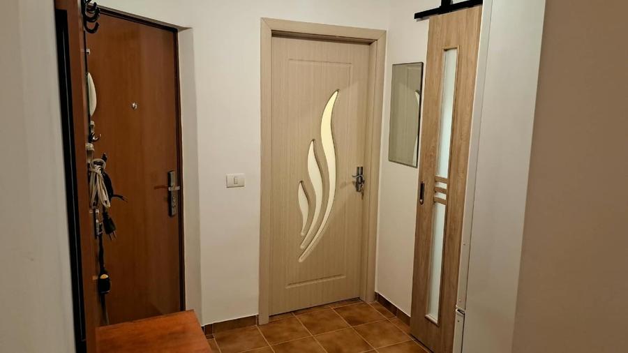 Apartament cu 3 camere decomandat, mobilat în Nicolae Grigorescu