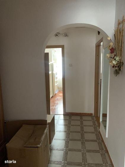 Apartament 3 camere, zona Piata Mare - 2