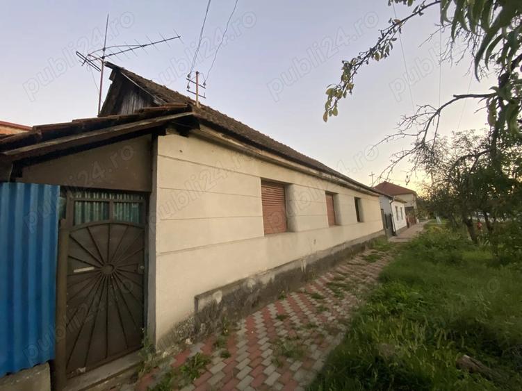 Casa cu pozi?ie excelenta, centrala, in Faget - 4