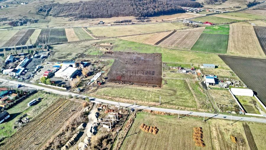 Teren Industrial cu P.U.Z. - 13