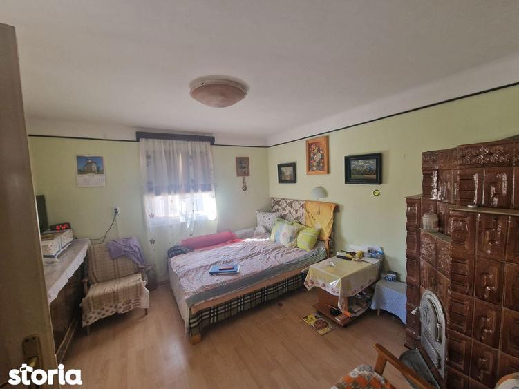 Casa +garaj+ teren 500 mp Comarnic - 13