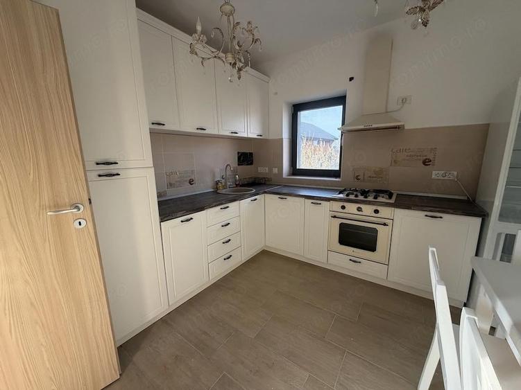 Dumbravita- Kaufland. Mobilat si utilat. Loc de parcare - 10