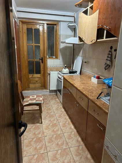 Pers. Fiz, Inchiriez Ap.2 cam. in Galati, Micro 20, Bl K, Et. 4, CT, 330 EUR, Contract - 5