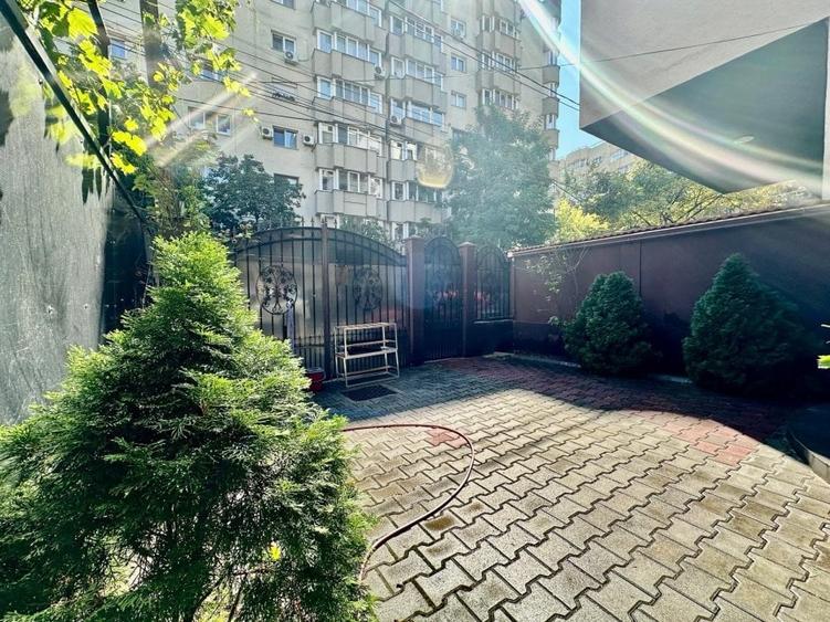 Vitan Mall, Mihai Bravu, Dristor metrou P+2 - 3