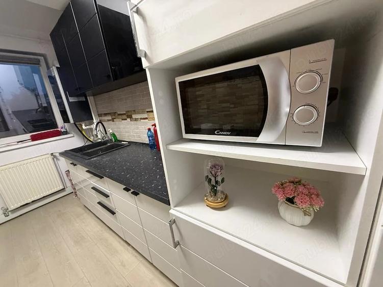 Apartament cu 2 camere decomandat în Gara
