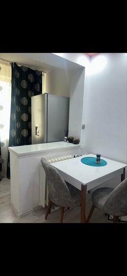 Inchiriez Garsoniera - 1