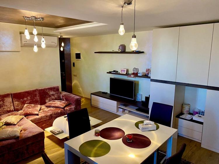 Ap 3 cam conf 1 A dec, et 3/4, str Domnisori, loc parcare - 5