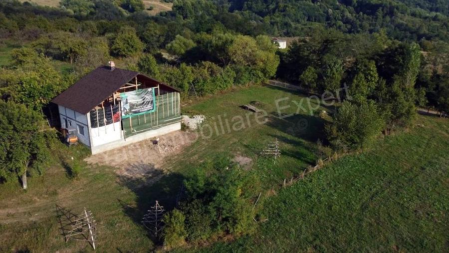 Casa de vanzare in comuna Corbeni, jude? Arge?. - 4