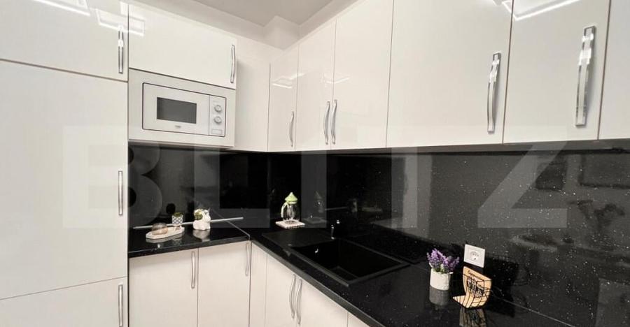 Apartament 2 camere, 58 mp, zona Rovine - 2