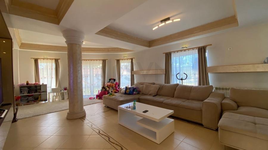 REV2003389 Vila Pantelimon proximitatea lacului - 4