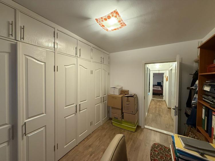 Apartament exceptional - 4 camere, Central - 17