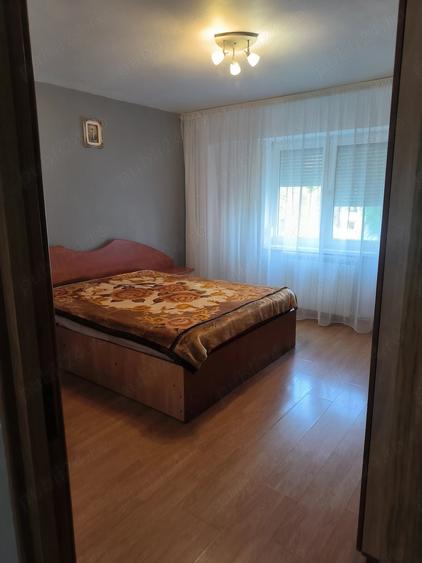 Apartament cu 2 camere decomandat în Buzaului
